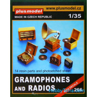 Gramphones and radios, 14pcs (resin)
