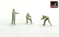 Armory  F7214 Soviet/Russian modern airfield groung personnel, 3 figures