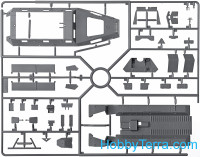 ICM  35102 Sd.Kfz.251/6 Ausf.A, WWII German Armoured Command Vehicle