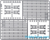 ICM  35512 BM-13-16N WWII Soviet Multiple Launch Rocket System