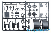 Italeri  3899 Iveco Stralis Hi-Way Euro 5