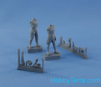 Northstar Models  F-35004 Set of two figures "Soviet tank or armored car crew 1939-1942"