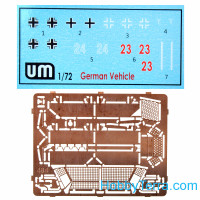 UM  484 Reconnaissance tank on Bergepanzer 38 chassis