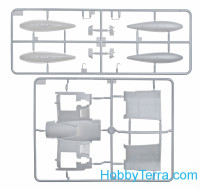 Hobby Boss  80386 F4U-4 Corsair  "Early Version"