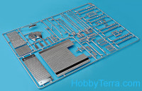 Italeri 3917 Auto in 1:24 scale DAF XT-105 truck