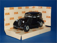 Nash Avtoprom H751 GAZ-M1 taxi (black)