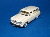 Nash Avtoprom P103 "Volga" GAZ-22 (ivory)