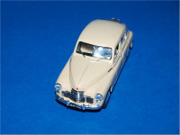Nash Avtoprom P109 "Pobeda" GAZ-20 (beige)