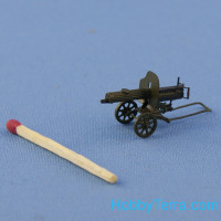 Maxim machine gun