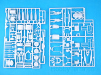 Revell  04704 Supermarine Spitfire Mk-22/24 fighter