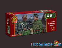 Ultima Ratio UR028 Plastic model Soviet Paratroopers 1939-1945