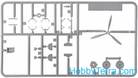 Academy  12456 Fighter Curtiss P-40B