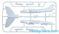 Airfix  50134 Model Set. Douglas A-4P Skyhawk & BAe Sea Harrier FRS-1