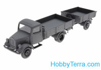 1:87 Mercedes Benz 3000 with trailer