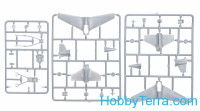 Armory  14504 Messerschmitt Me 163B "Komet" w/ Scheuch Schlepper