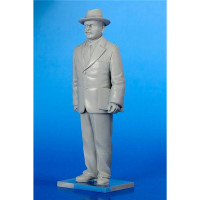 ICM  35613 Stalin & Co (4 figures)