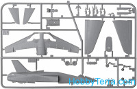 Italeri  1396 Hawk T1