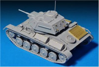 Miniart  35117 T-80 Soviet light tank, special edition