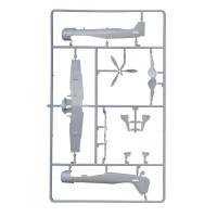 Zvezda  7304 Focke Wulf FW-190A4 German fighter