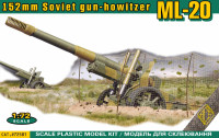 ML-20 Soviet 152mm gun-howitzer WW2
