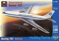 Boeing 707 airliner