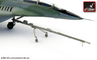 1/72 Airfield tow bar for MiG-29 Fulcrum 