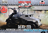 Sd.Kfz.223 light armored car (Snap fit)