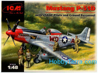 Mustang P-51D with USAAF Pilots and Ground Personnel