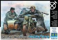 German motorcyclists, WWII era