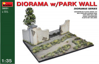 Diorama with Park Wall