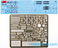 Miniart  37021 Tiran 4 Sh, early type. Interior kit