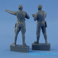 Northstar Models  F-35004 Set of two figures "Soviet tank or armored car crew 1939-1942"