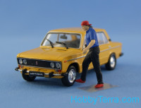 Northstar Models  43016-p Resin figure of mechanic (driver), type 3