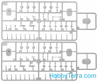 Trumpeter  05764 HMS Renown Battlecruiser 1942