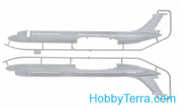 Zvezda  7013 Model Set. Soviet airliner Il-62M